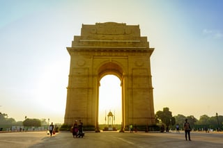 india gate or all india war memorial at new delhi is a triumphal arch architectural style memo