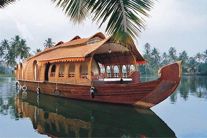 Cochin: Half-Day Backwater Village Eco Boat Cruise W/ Lunch