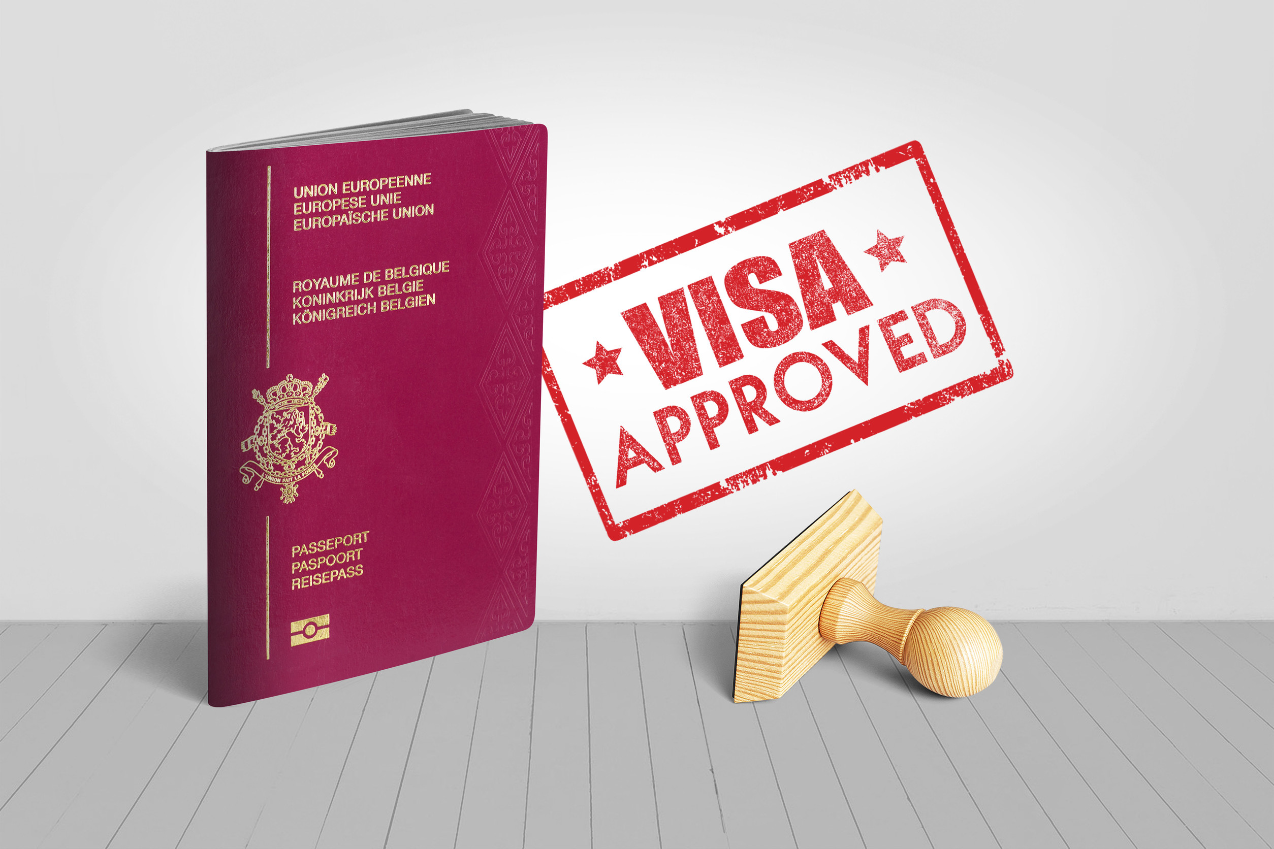 Belgischer Pass mit genehmigtem Visa-Holzstempel für Reisen